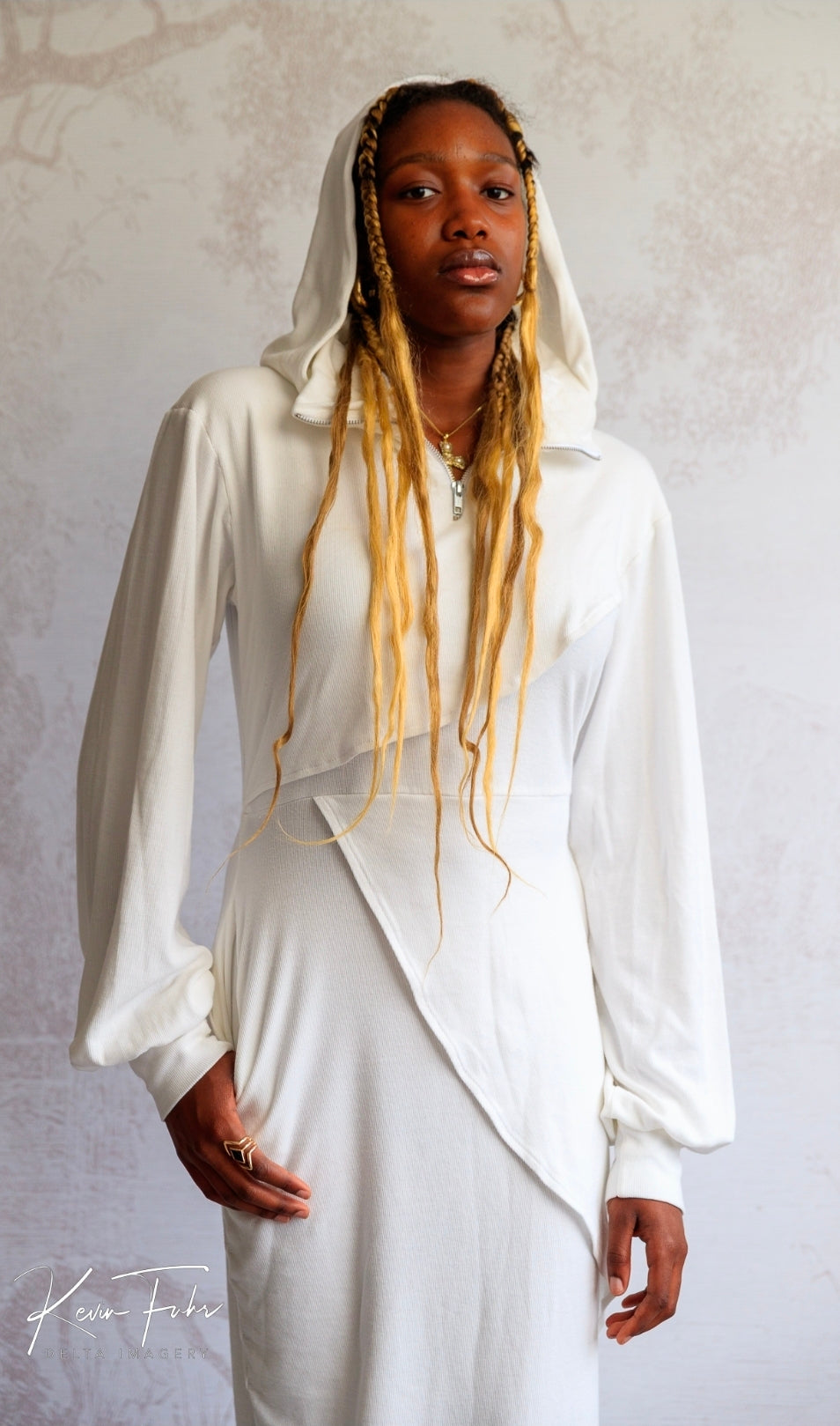 DIVINITY SWEATER DRESS