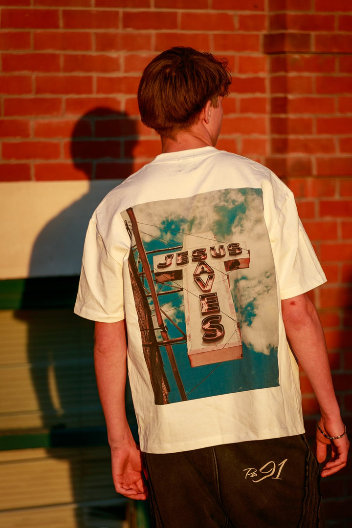 TRUTH AND SPIRIT Heavyweight T-Shirt